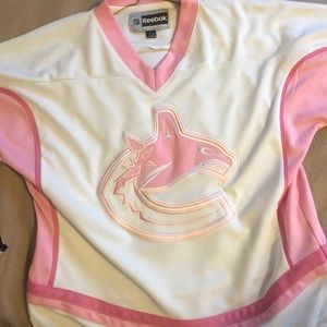 Canucks jersey